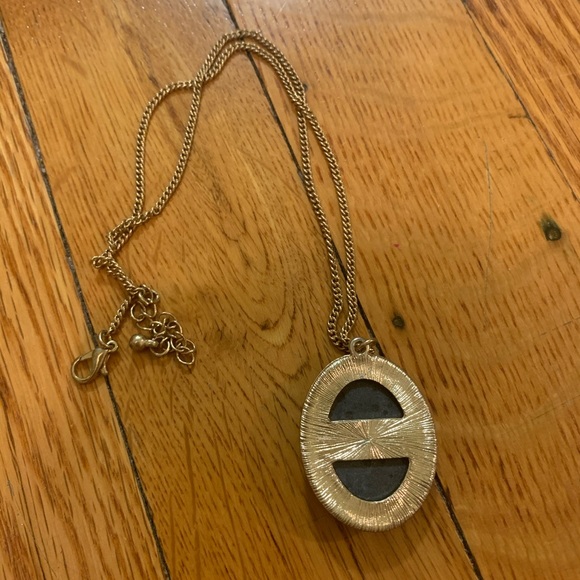 Cameo Necklace - Picture 4 of 4